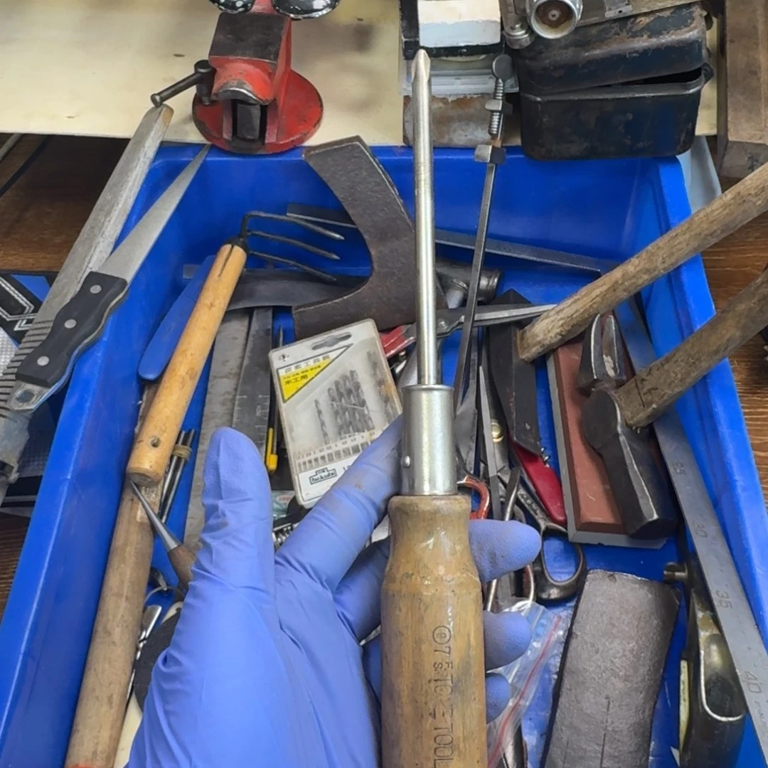 啥***。厚款五金工具制造工艺