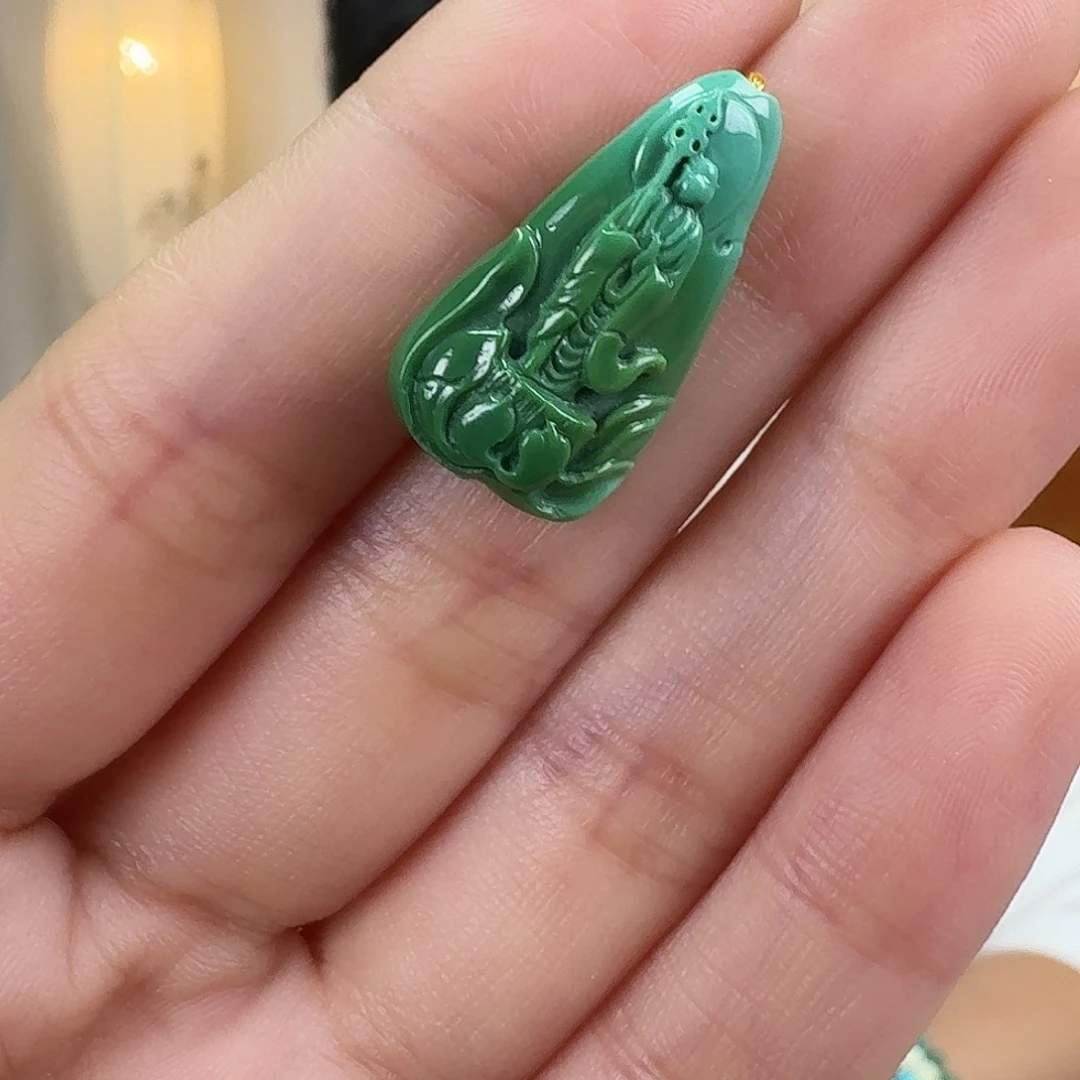 绿松石未镶嵌挂件