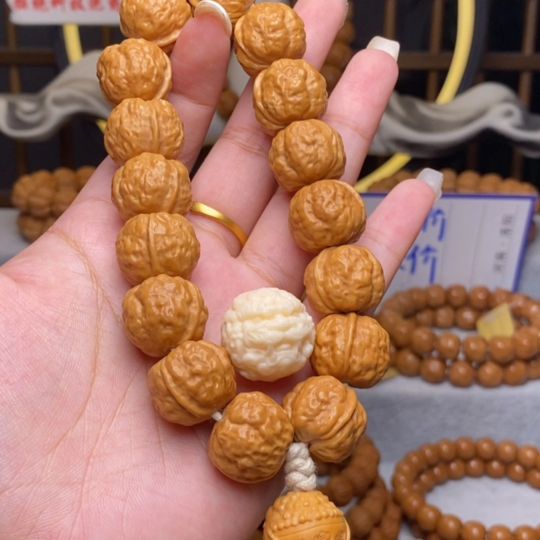 猴头核桃吊坠?***?18➕禅宗手持