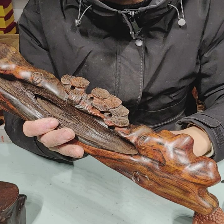 交趾黄檀（大红酸枝）辛***～53