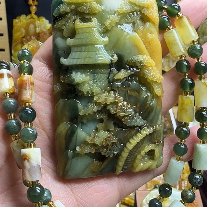 蛇纹石玉未镶嵌颈饰