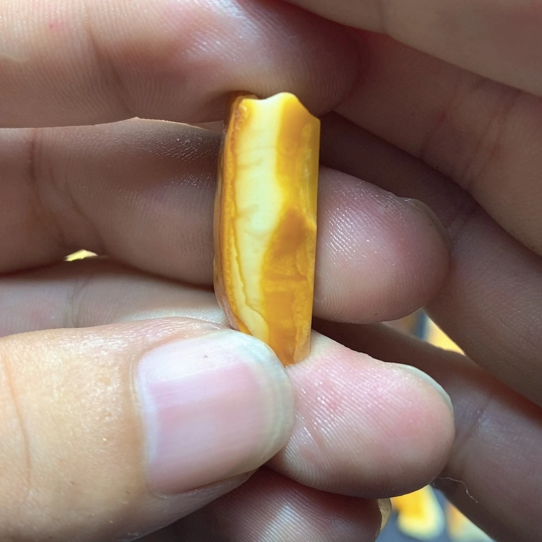 定制琥珀蜜蜡原石定制