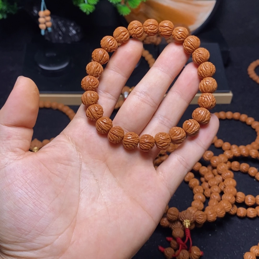 阿***＆吊坠桃核秦岭文玩