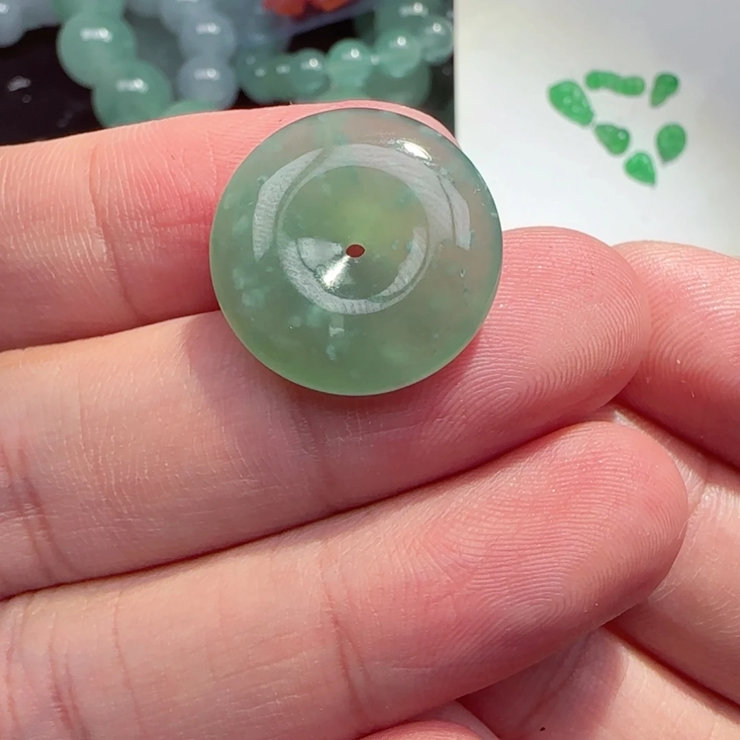 定制翡翠未镶嵌天然翡翠