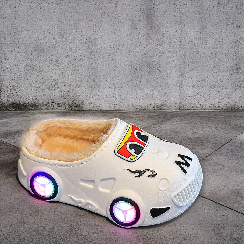 新款秋冬儿童防水发光可爱加绒保暖防滑汽车造型男童室内棉拖鞋