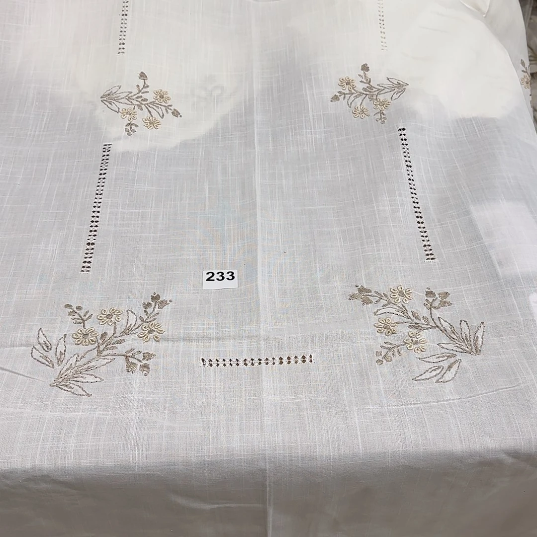 亚麻竹节棉麻手绣2.6✖️1.7桌布233号