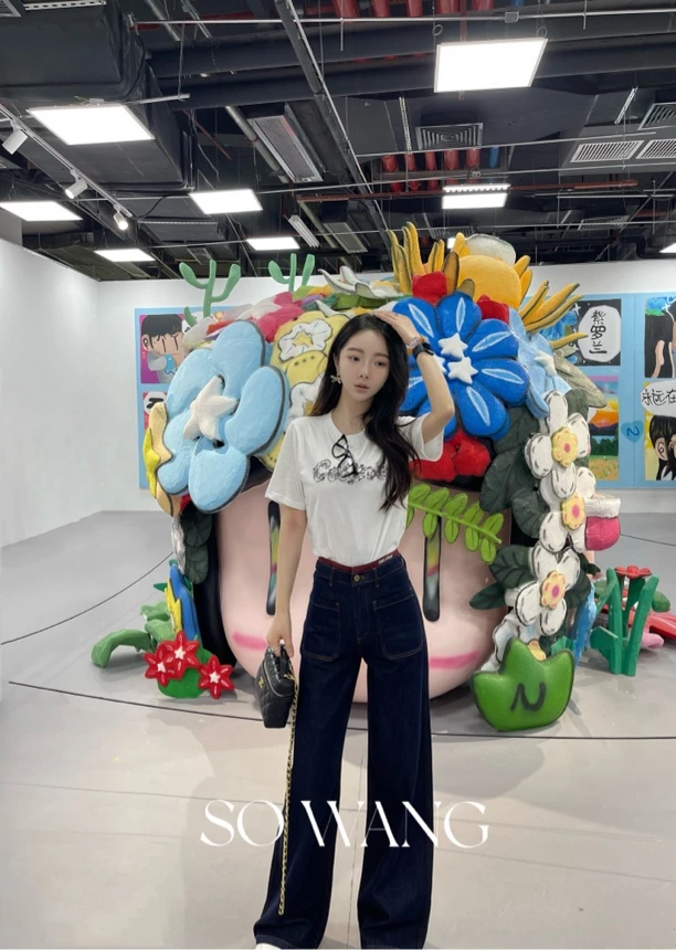 Celi*e “精致花园”重工亮片刺绣纯棉超薄短袖T恤D25020