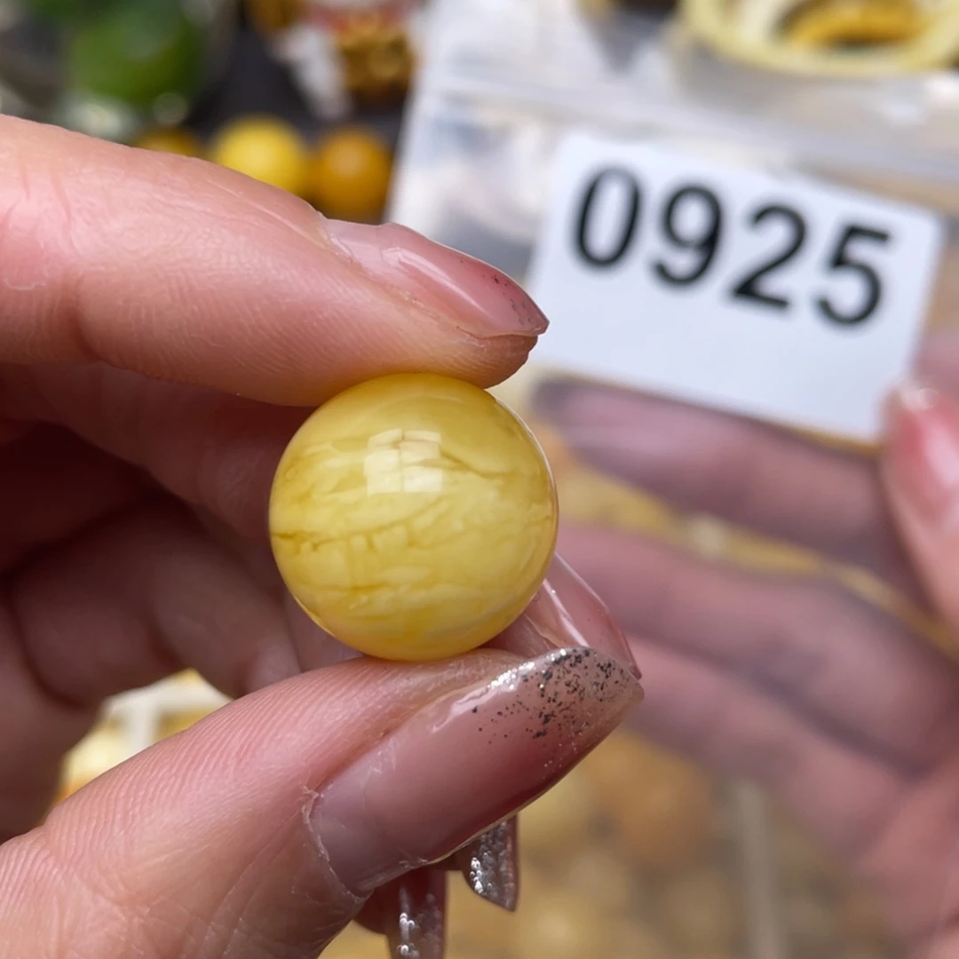 蜜蜡珠宝奇石未镶嵌粉点16.6