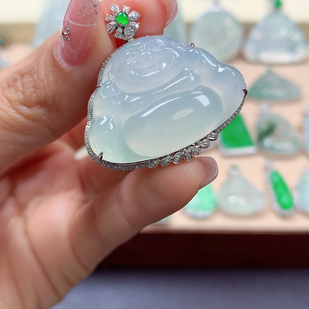 翡翠颈饰18K金镶嵌手****6翡翠