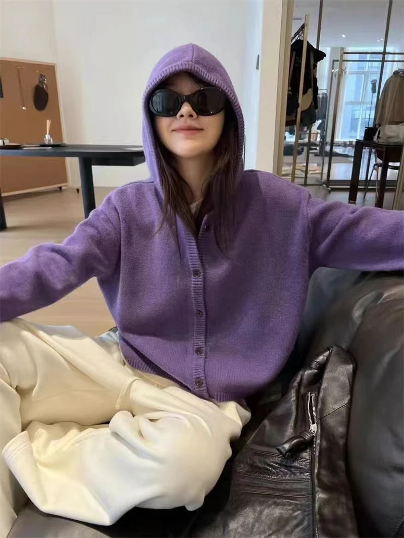 新款女全羊毛连帽开衫简约休闲宽松带帽毛衣秋冬厚款连帽针织开衫