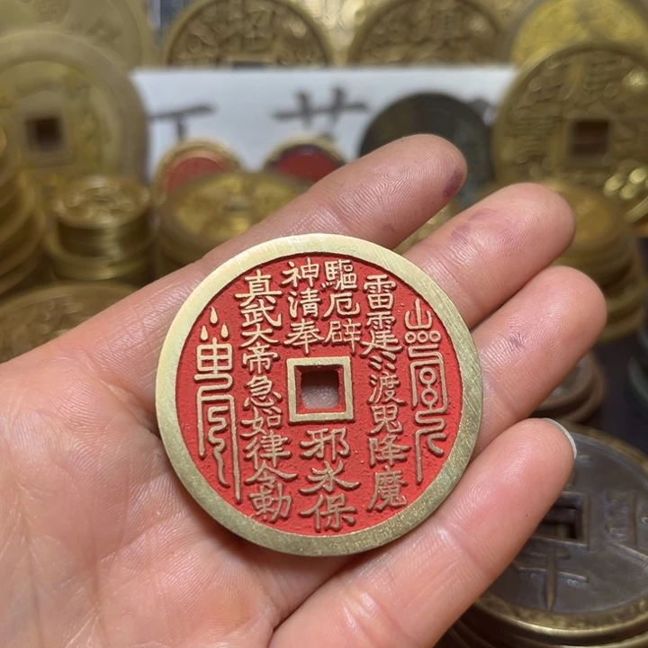 铜现代工艺红色真武