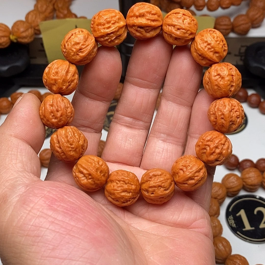 木质类文玩核桃1.7粗筋八棱