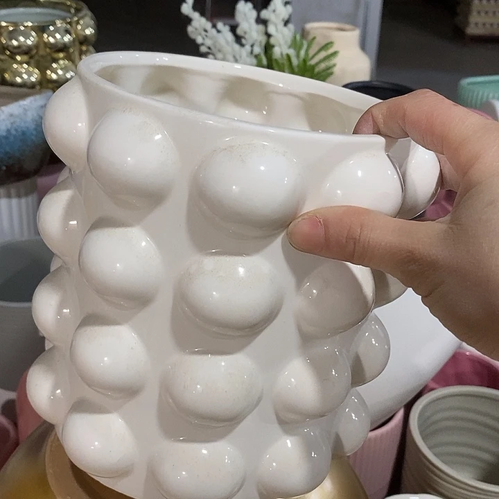 陶盆有孔 瑕疵针孔漏釉介意勿拍外高 18外口15