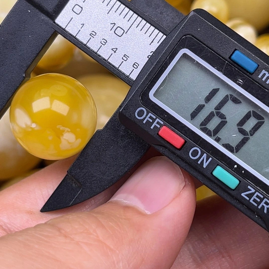 未镶嵌蜜蜡裸石蜜蜡