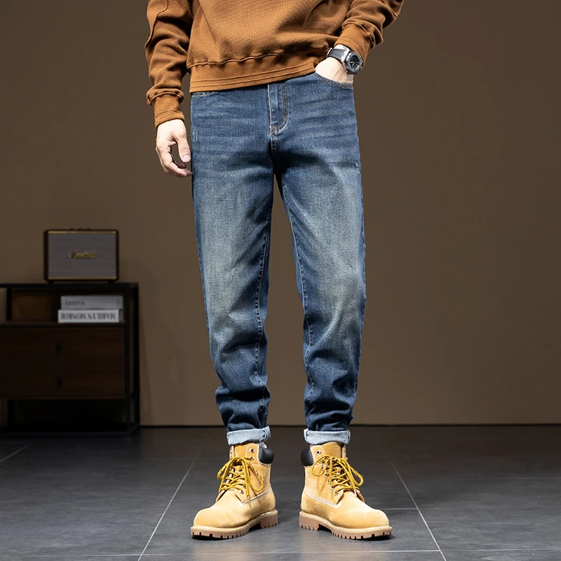 大码男装秋冬新品牛仔裤男宽松加大码弹力哈伦小脚裤百搭长裤