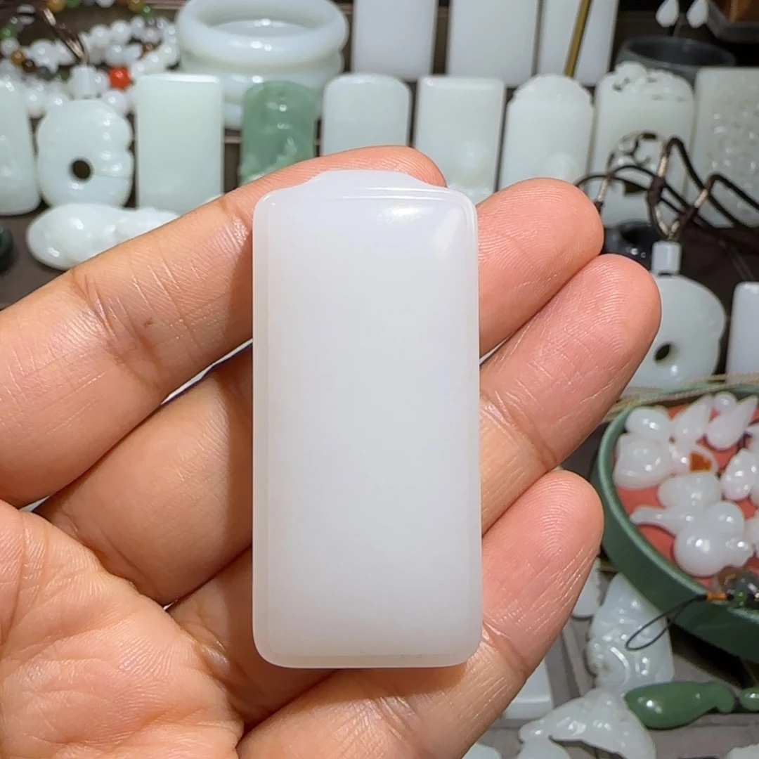 和田玉颈饰未镶嵌用****5