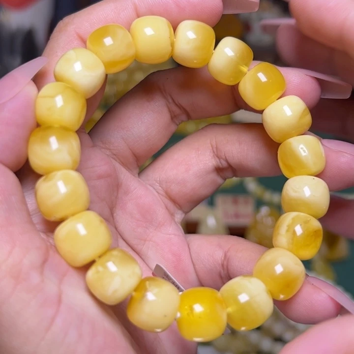 未镶嵌琥珀珠宝奇石