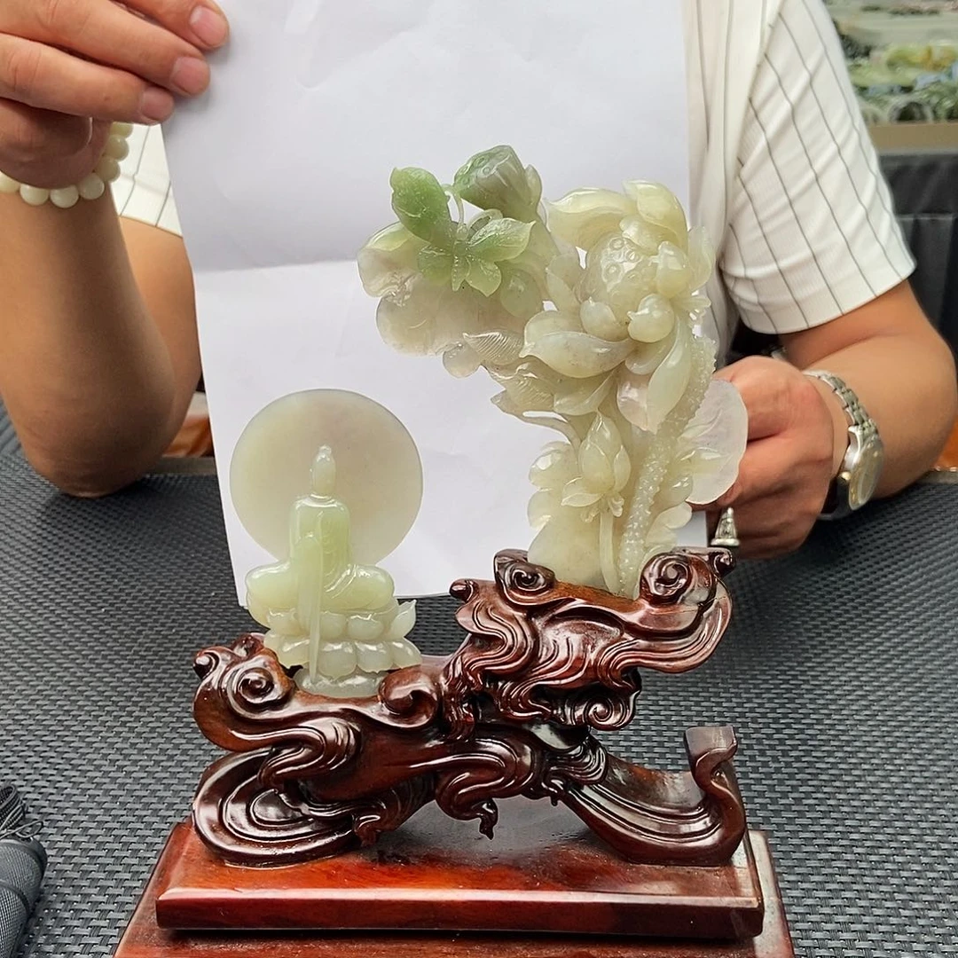 未镶嵌和田玉摆件拍一发一