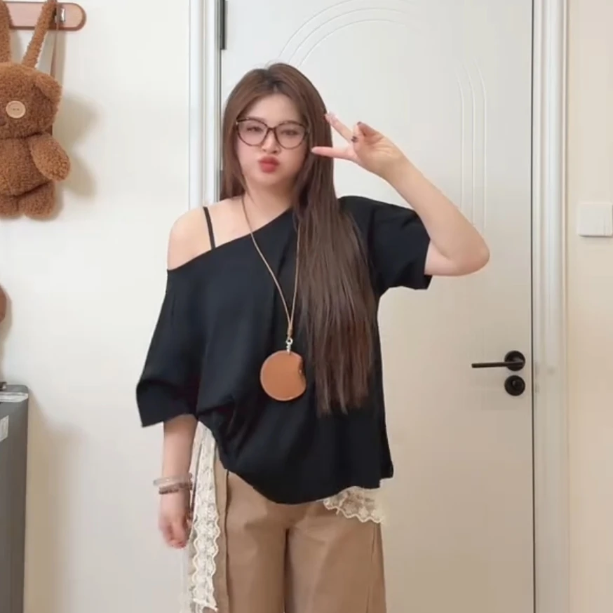 慵懒斜肩T恤短袖夏季2025宽松新款显瘦别致设计上衣服