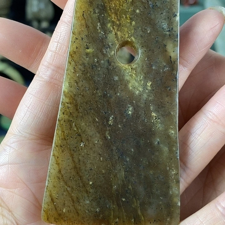 和田玉（糖玉）未镶嵌挂件