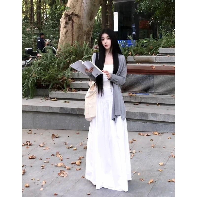 MARIE.COCO秋季新款灰色长袖针织开衫搭配白色吊带连衣裙时尚套装