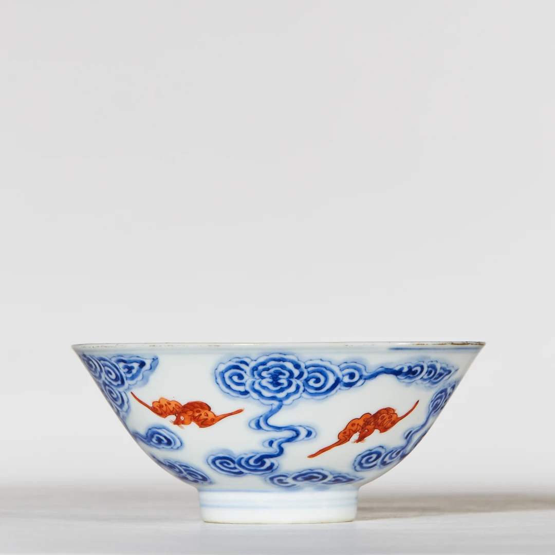 3387清晚期青花云蝠纹茶盏【古董拍卖】