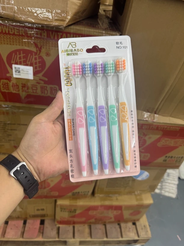 成人软毛宽头牙刷居家家用牙刷