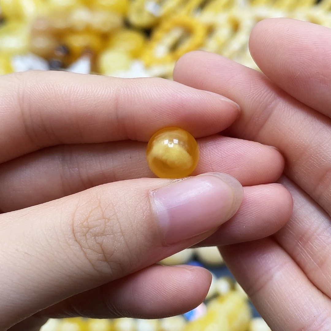 未镶嵌蜜蜡裸石圆珠10.5mm瑕