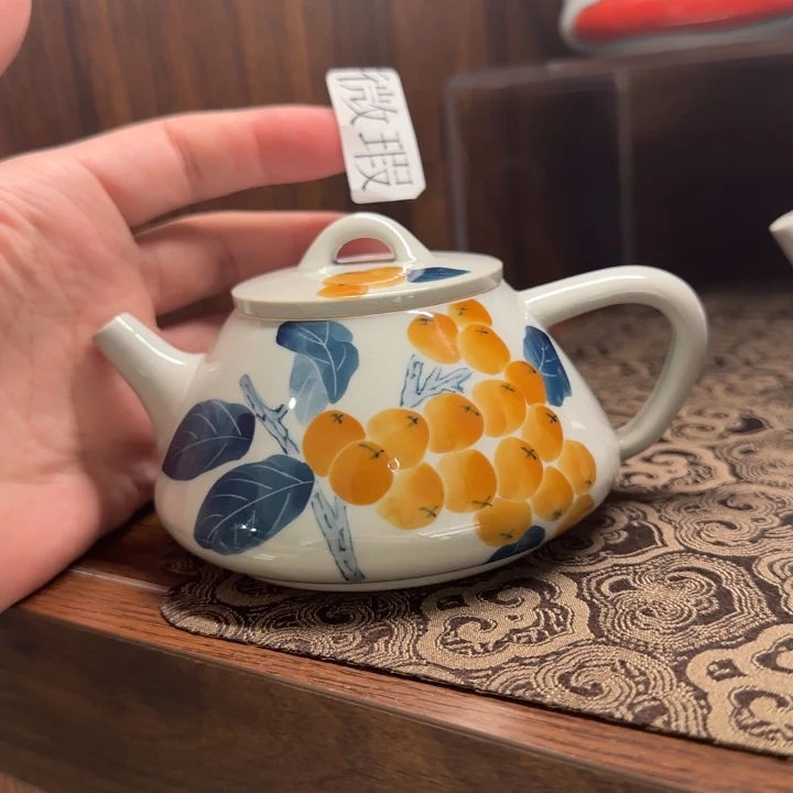 釉下手绘茶具微瑕