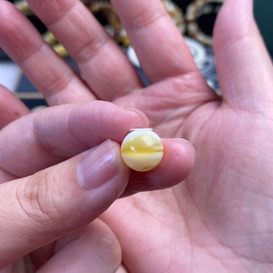 裸石蜜蜡未镶嵌金瓷白溶洞圆珠单珠10.6