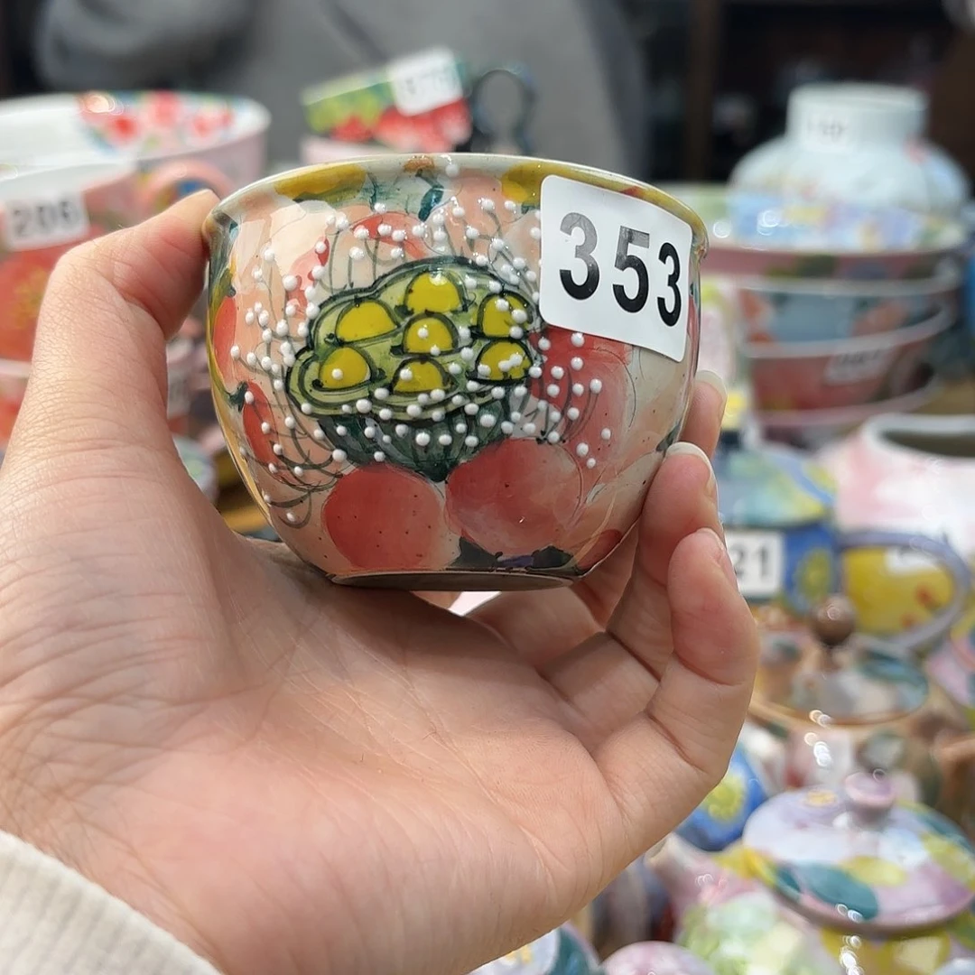 瓷片兔兔哈啊哈哈啊哈哈