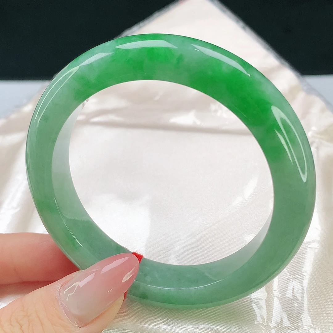 未镶嵌手镯翡翠670