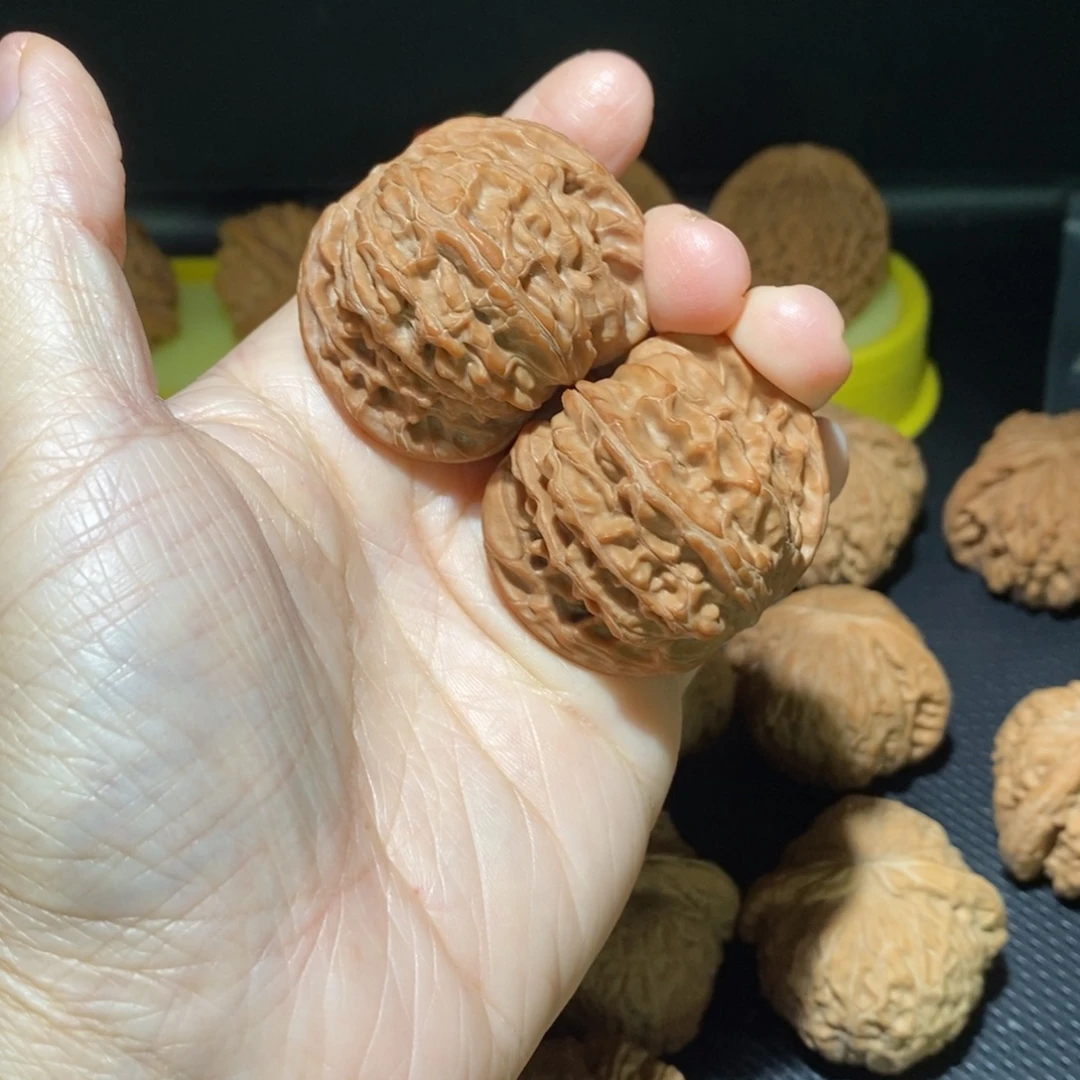 *****把件文玩核桃正磨