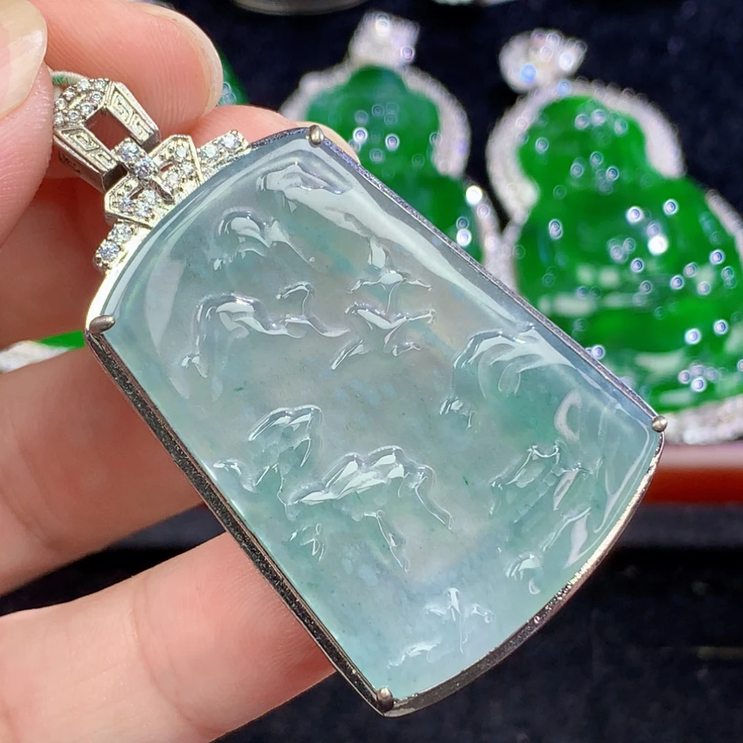 翡翠未镶嵌颈饰翡翠