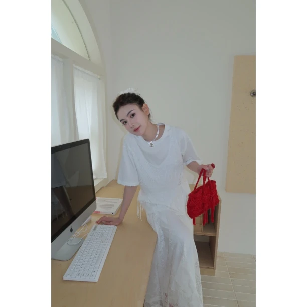 【小别致】26007春季蕾丝夏季吊带上衣+短袖高级感穿搭上衣显瘦气质