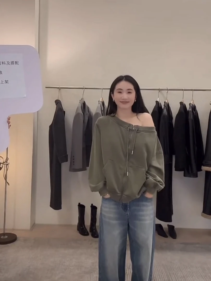 多發·IN choose u  百搭显瘦斜肩拉链卫衣89763