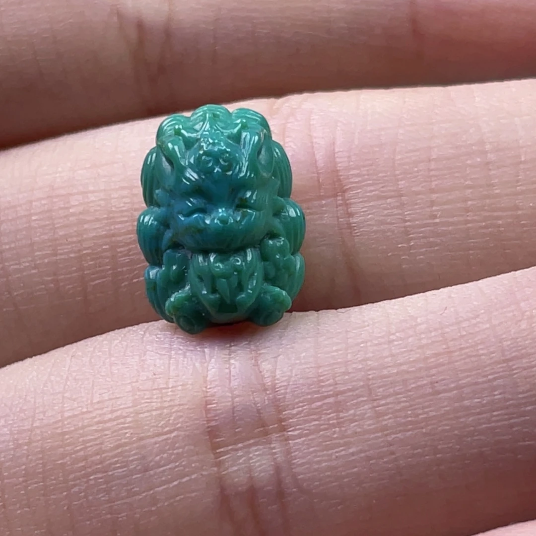 绿松石未镶嵌天然原矿绿松石雕件