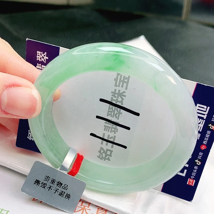 翡翠未镶嵌手镯缅甸天然a货翡翠手镯
