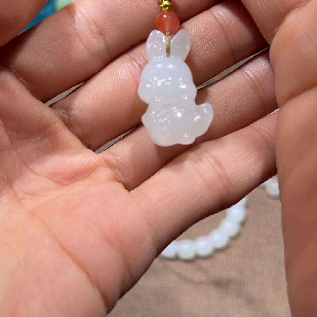 和田玉未镶嵌吊坠(不含链)