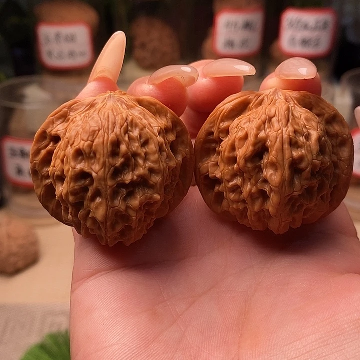 牛***牛文玩核桃把件磨盘……596