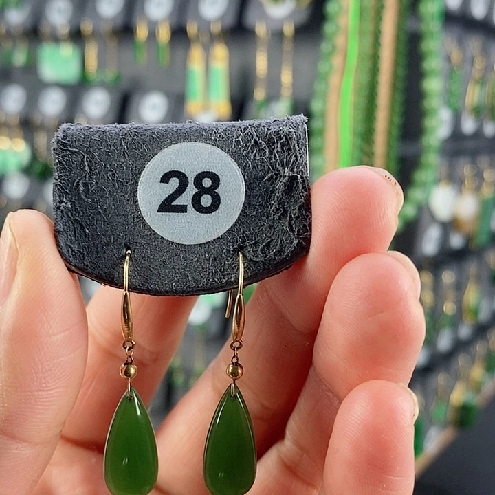 和田玉耳饰18K金镶嵌