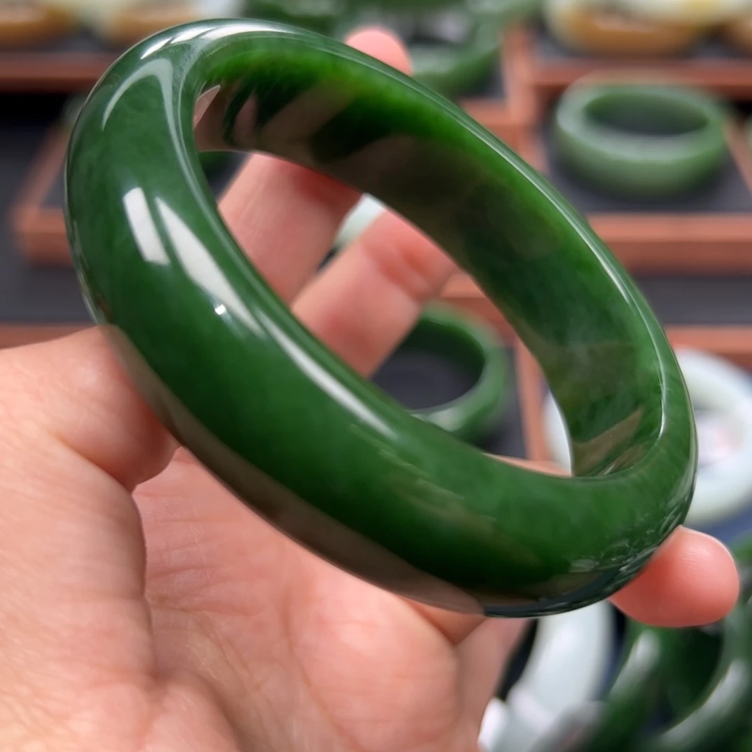 未镶嵌手镯和田玉（碧玉）5960