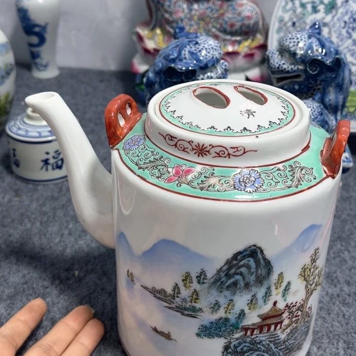 景德镇陶瓷艺术品