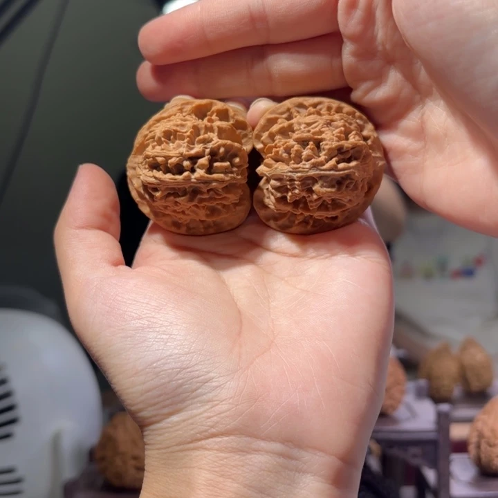 桃核吊坠43大尺苹果园原生态