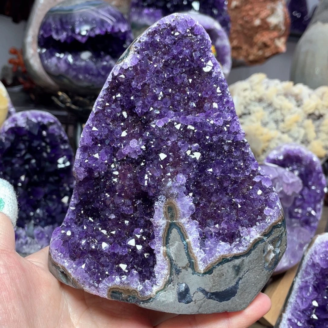 紫晶未镶嵌珠宝半成品捡漏