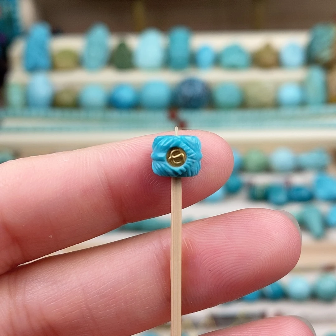 未镶嵌绿松石珠宝奇石8*6