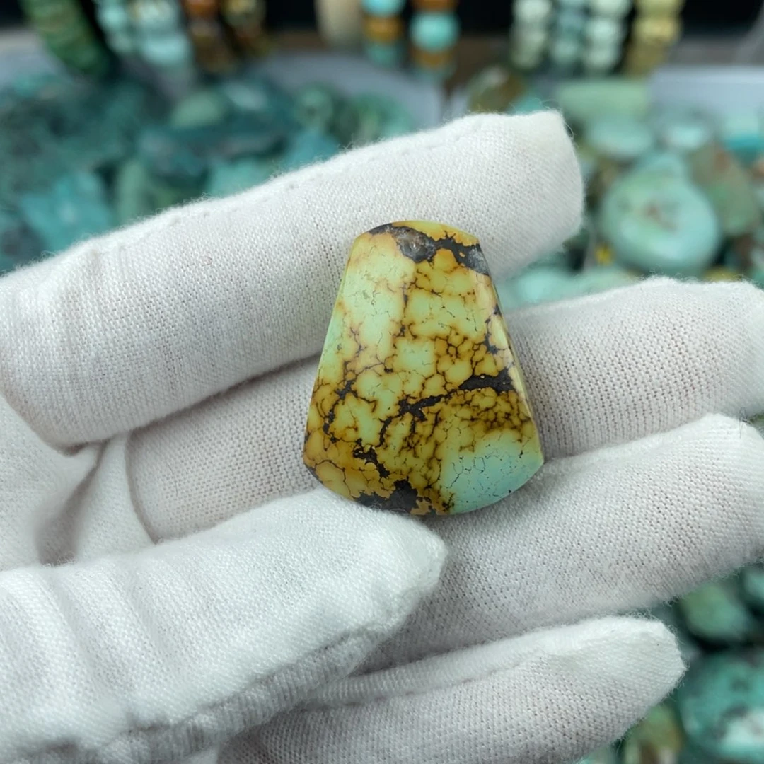 绿松石未镶嵌配饰