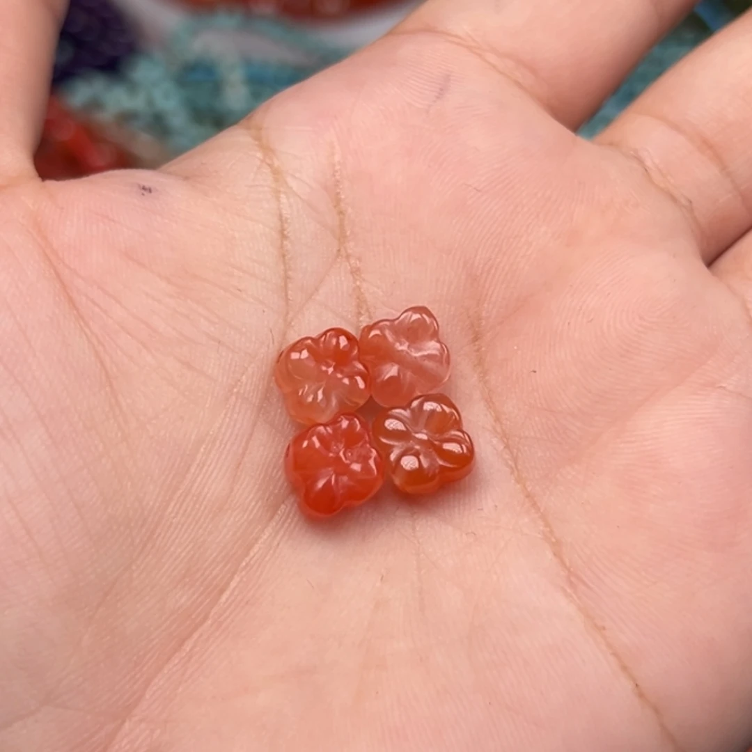 南红玛瑙未镶嵌吊坠(不含链)多样性