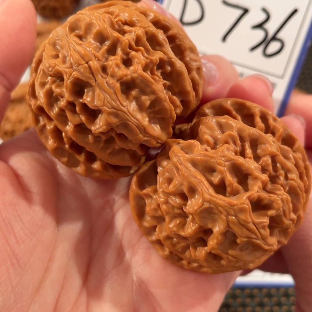 吴***傅文玩核桃把件D736苹果园44