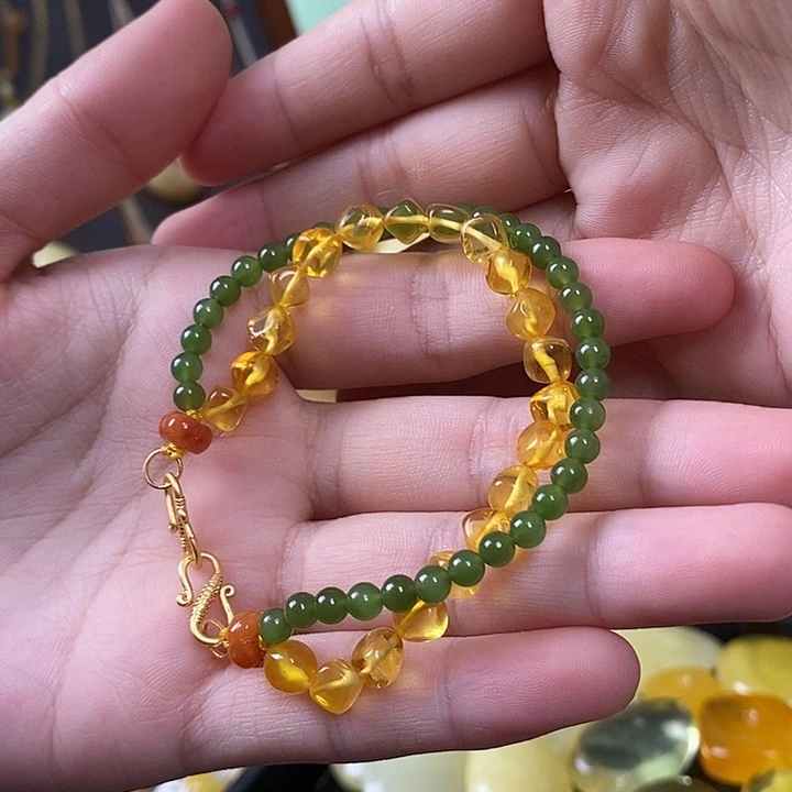 琥珀未镶嵌裸石手串